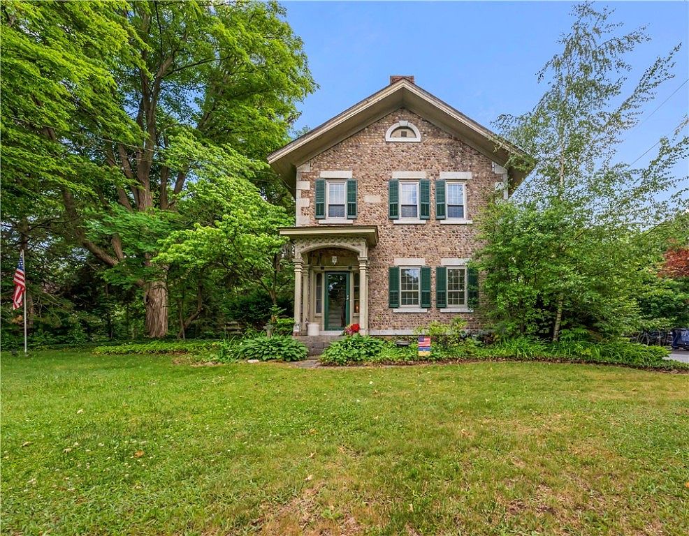 41 Main St, Phelps, NY 14532 Zillow