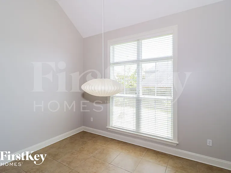 150 Fair View Ln — Photo 5