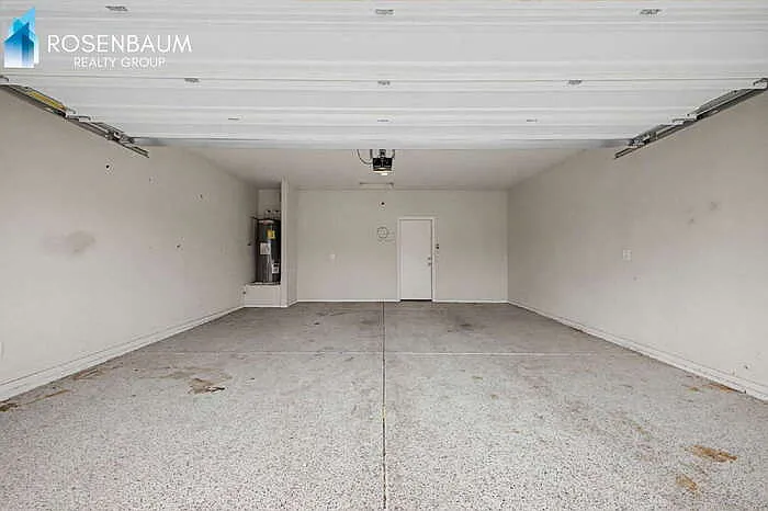 2431 S 46th St — Photo 32