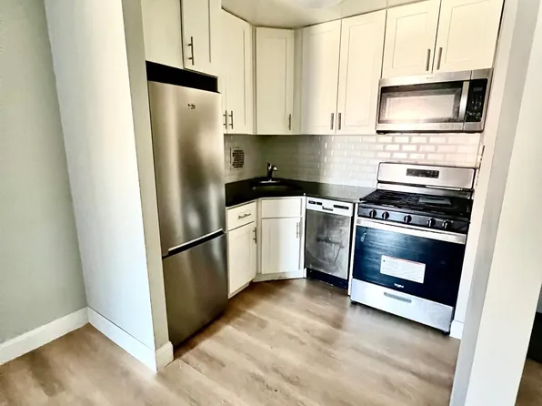 13981 35th Ave, Flushing, NY