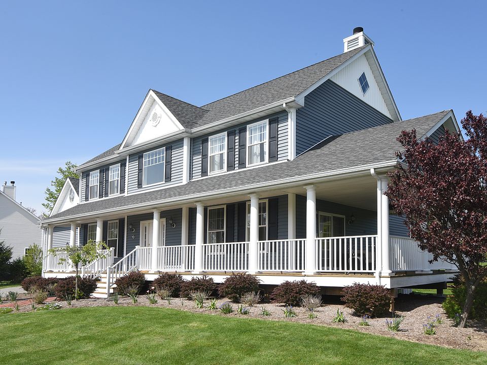 1st image of 10 Brianna Ln