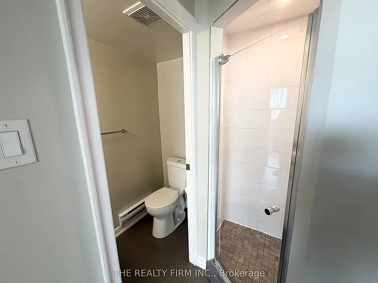 1209 Richmond St #703 — Photo 11