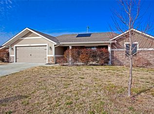 6101 SW Thorney Cv, Bentonville, AR 72712