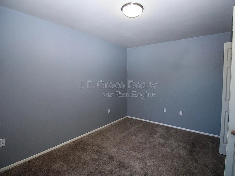 1500 Lake Shore Dr #201 — Photo 12