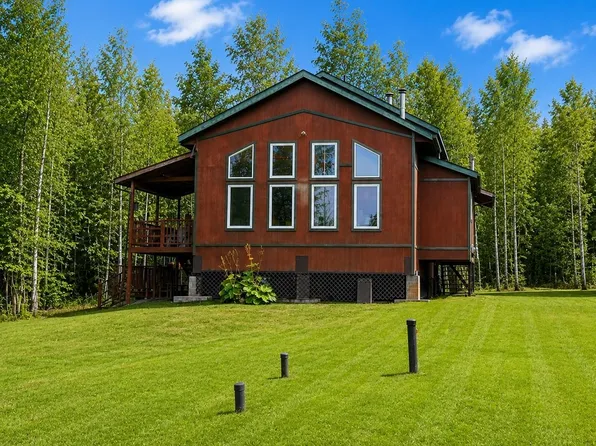 240 Thoreau Dr, Fairbanks, AK 99712
