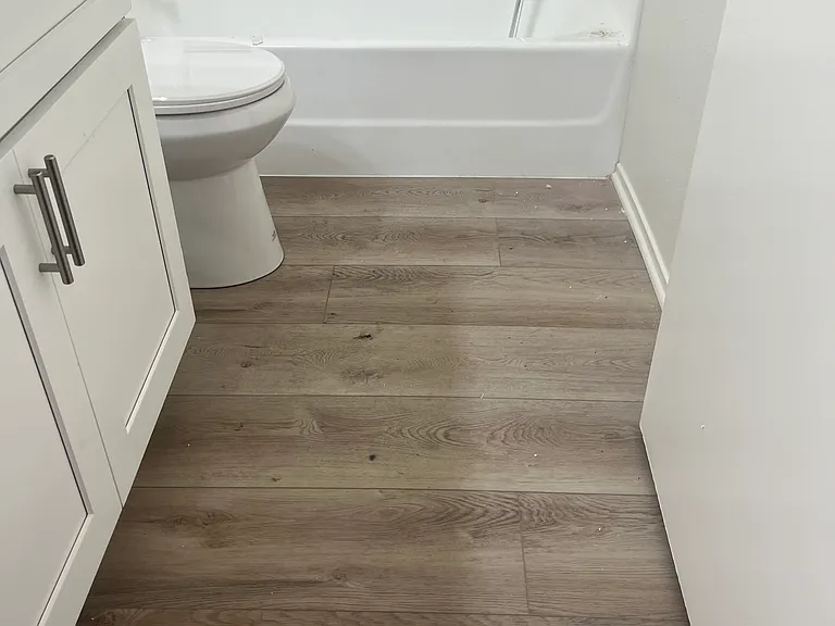 1001 E Cypress Ave — Photo 10