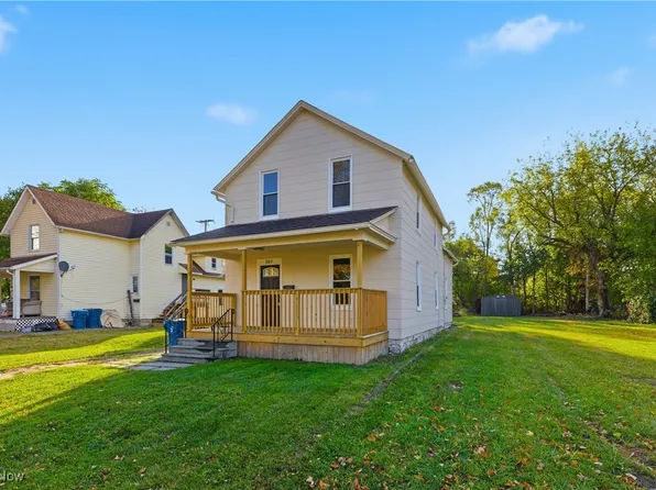 207 W 13th St, Lorain, OH 44052