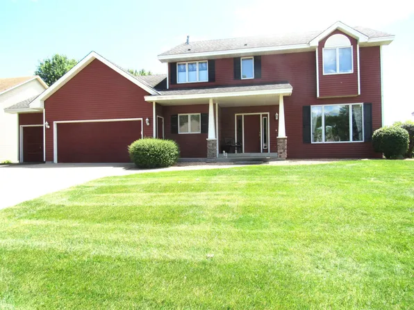 7040 Ximines Ln N, Maple Grove, MN 55369