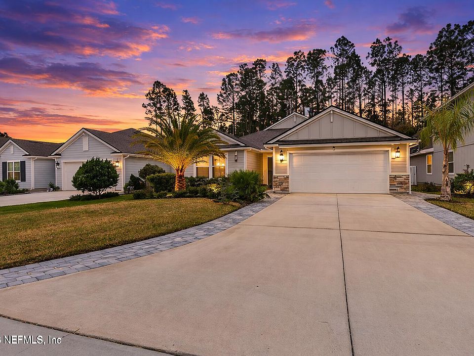 1st image of 219 GLASGOW Drive