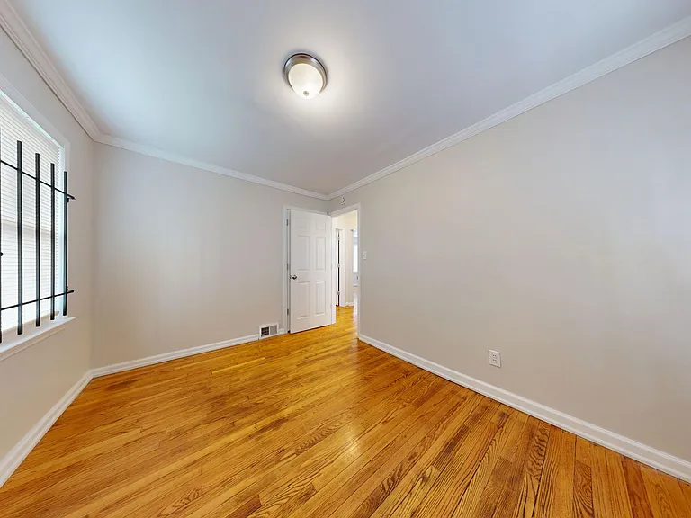 11728 Minden St — Photo 14