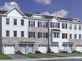 219 Independence Ct, Sellersville, PA 18960