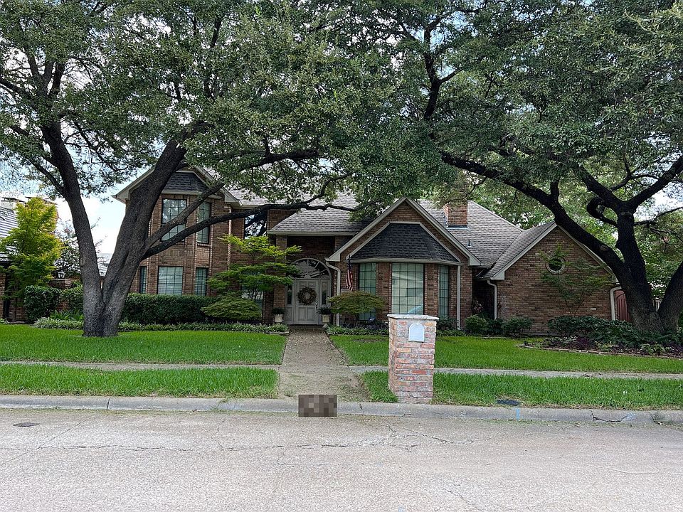 1st image of 200 Canyon Valley Dr