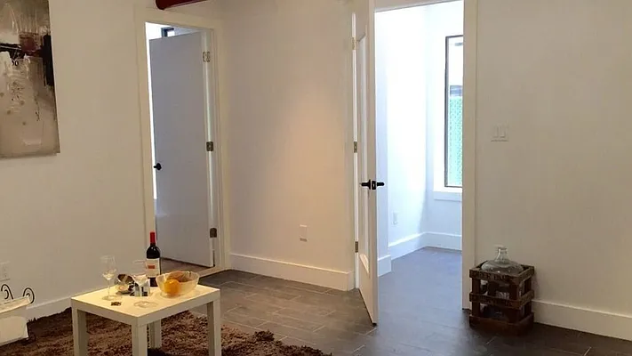 Rented by Nooklyn NYC LLC | media 2