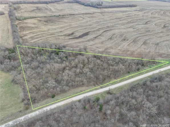 NW 102nd St, Gilman City, MO 64642