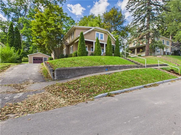 108 Burns Ter, Penn Yan, NY 14527