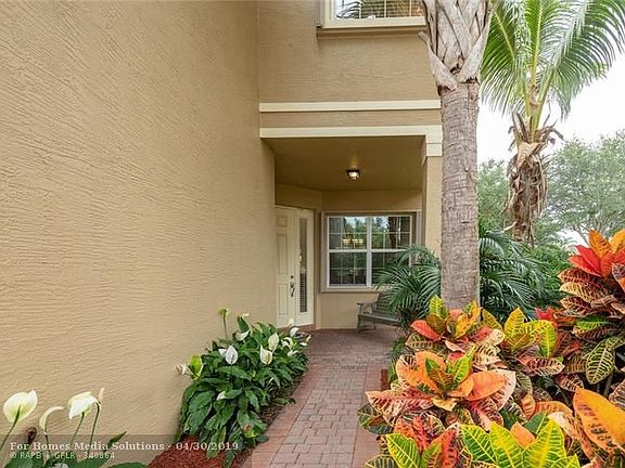 3rd image of 7755 Sundew Dr