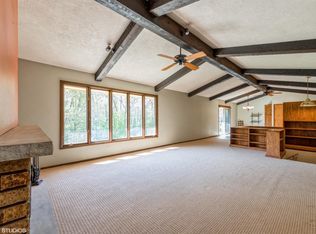 12 Deer Trl, Portage, IN 46368