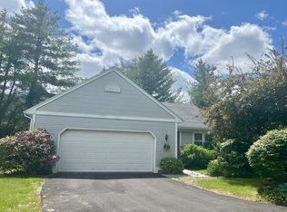 20 Canterbury Rd #20, Hamden, CT 06514