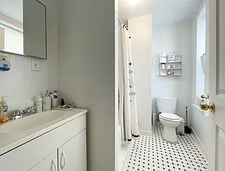 Rented by Kahen Properties