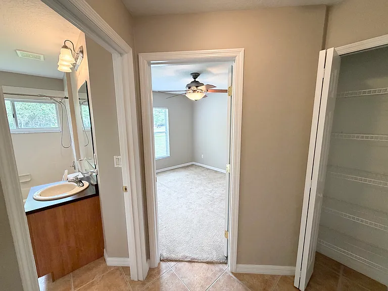 6802 Stoneheath Ln — Photo 13