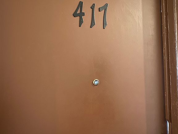 4th image of 6326 Lexington Ave Unit 417