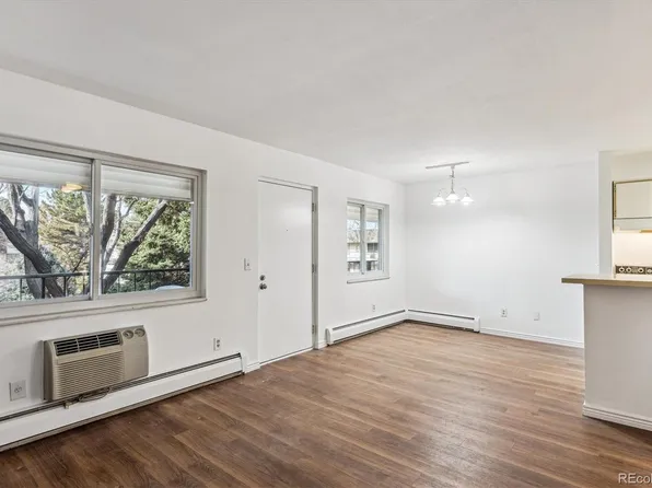 5770 E Warren Avenue #305, Denver, CO 80222