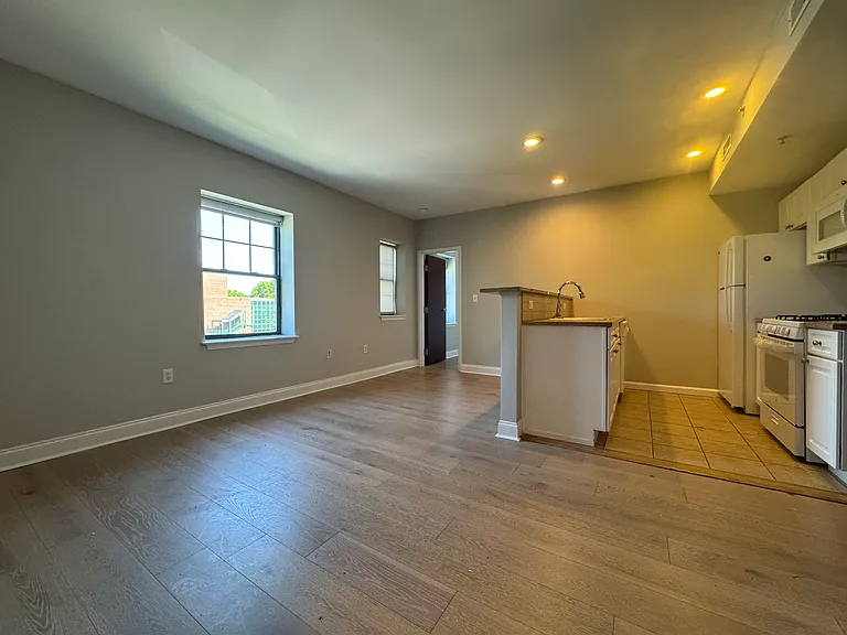 38 Imlay St #C3 — Photo 5