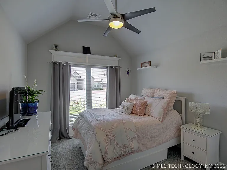 18619 E 46th St S — Photo 9