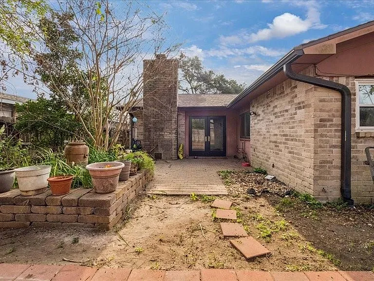 3902 Broken Elm Dr — Photo 30