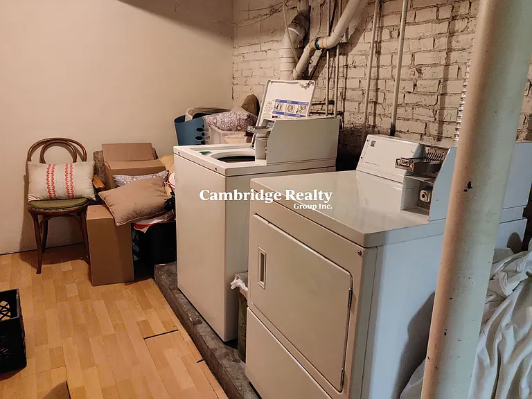 66 Pleasant St #3T — Photo 24