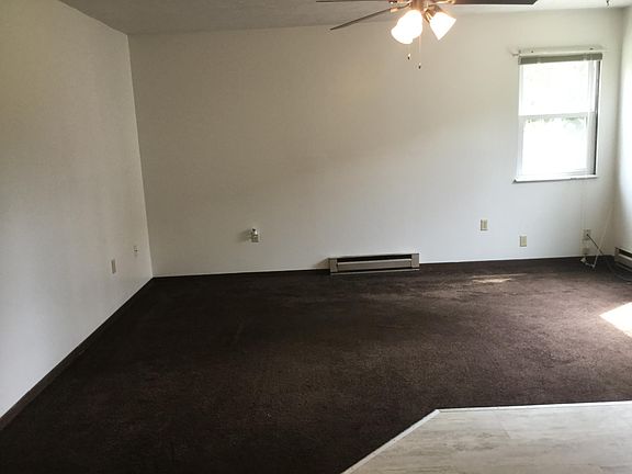 3rd image of 1031 Jaycee St NW #1031
