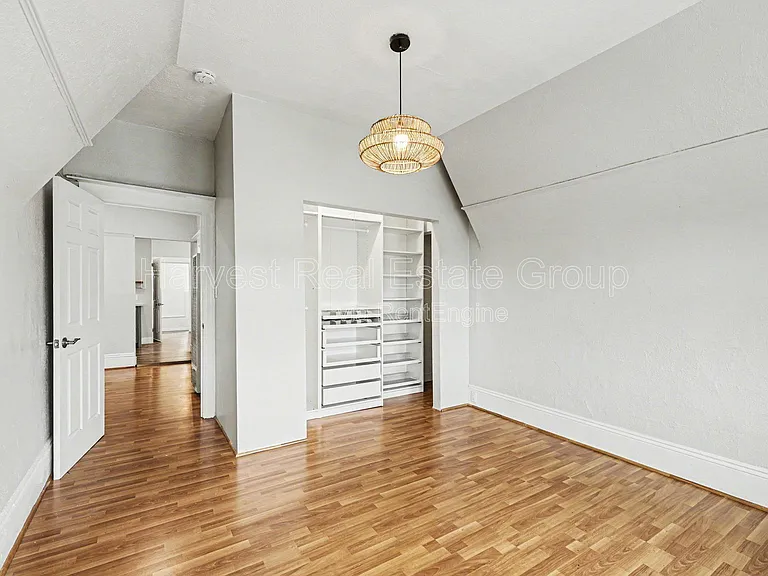 3840 Martin Luther King Jr Way #B — Photo 11
