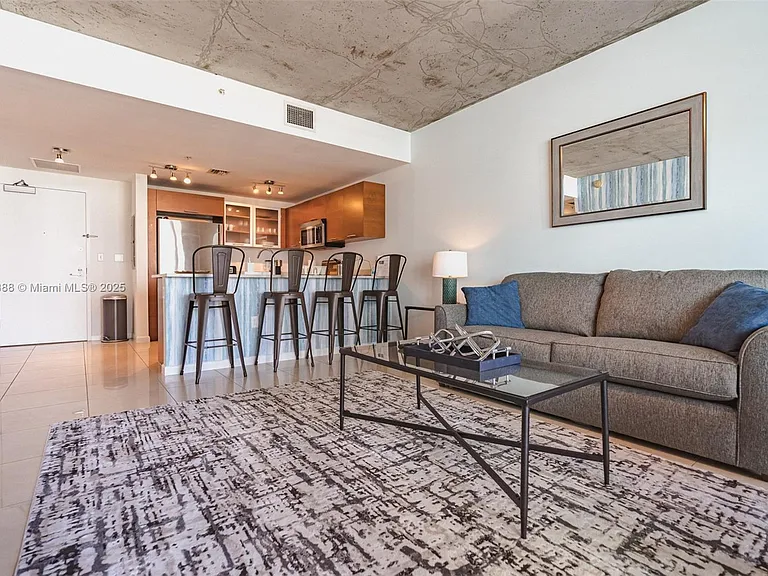 3250 NE 1st Ave #719 — Photo 8