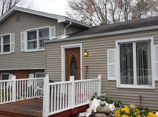 1164 Whitney Rd E, Fairport, NY 14450