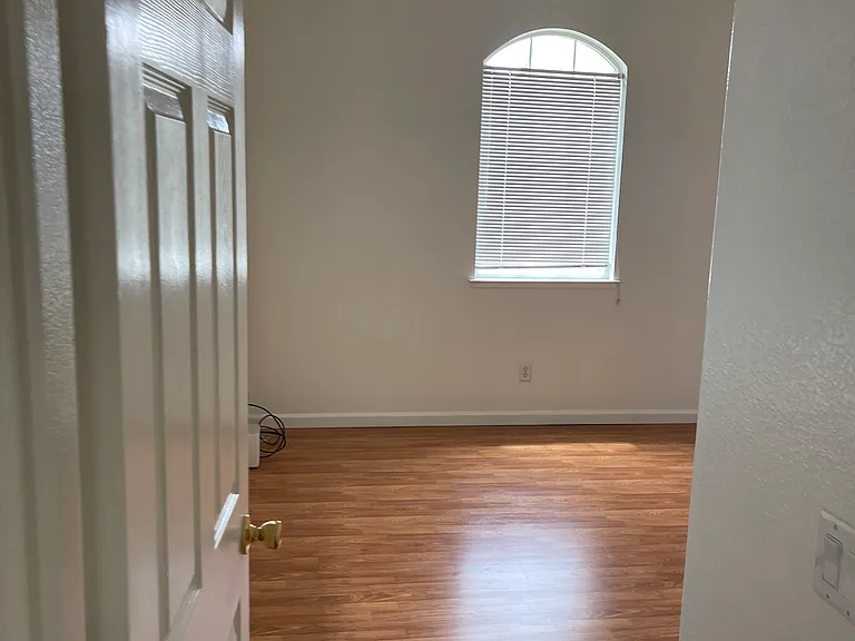 3572 Sepulveda Ave — Photo 34