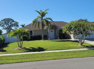 1421 Bermuda Rd, Marco Island, FL 34145