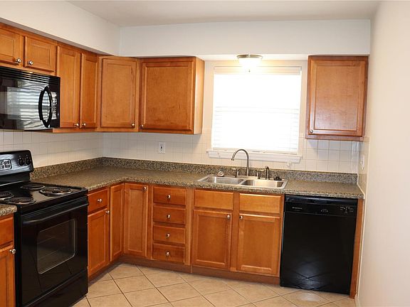 3rd image of 12574 Chardin Pl APT 3