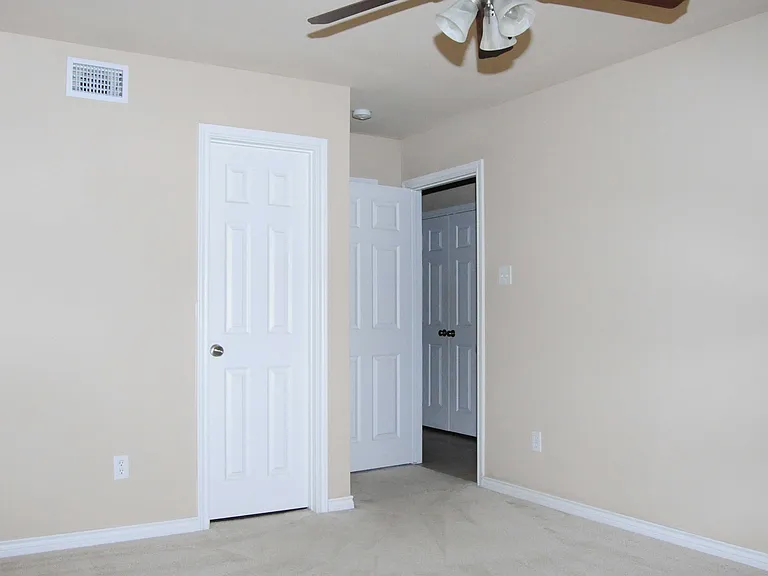 2350 Autumn Chase Loop #A — Photo 5