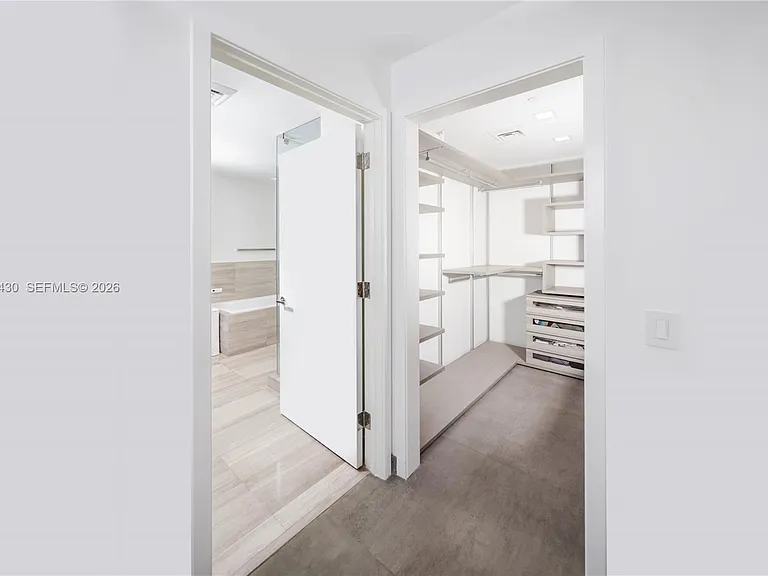 350 Ocean Dr #604N — Photo 24