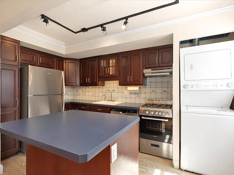 3A W Roselle Ave #A — Photo 7