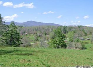 615 Barney McKinney Rd, Spruce Pine, NC 28777