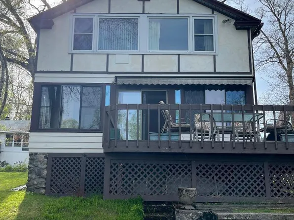 6 Pratt Lane, Wolcott, CT 06716