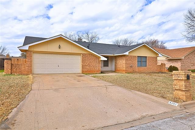 1st image of 5242 Shady Glen Ln