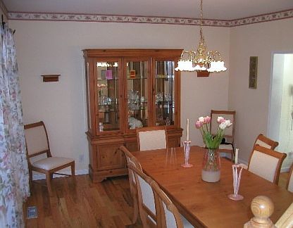 3rd image of 33 Lakeview Dr