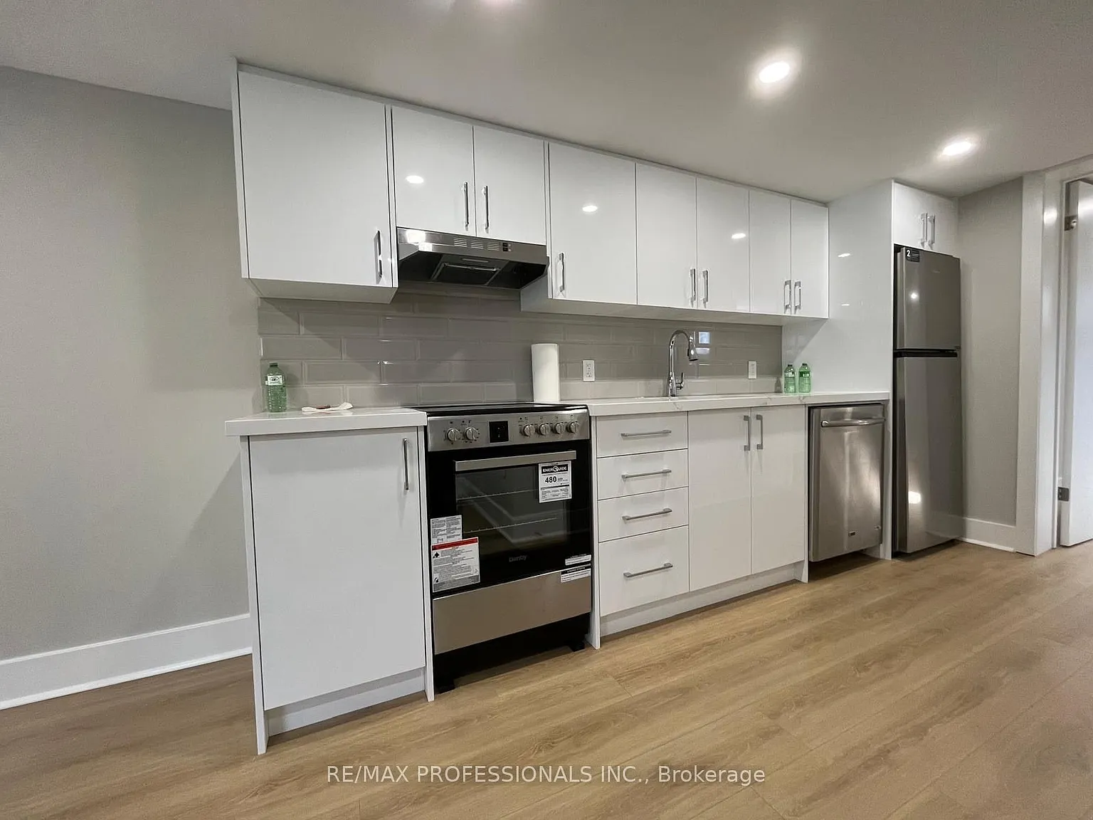 1 bed, $1,900 — Photo 4
