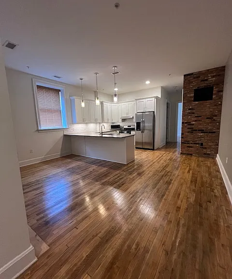 686 Main St #D — Photo 11