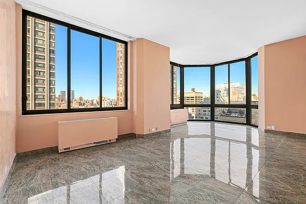 Rented by Vivaldi Real Estate | media 11