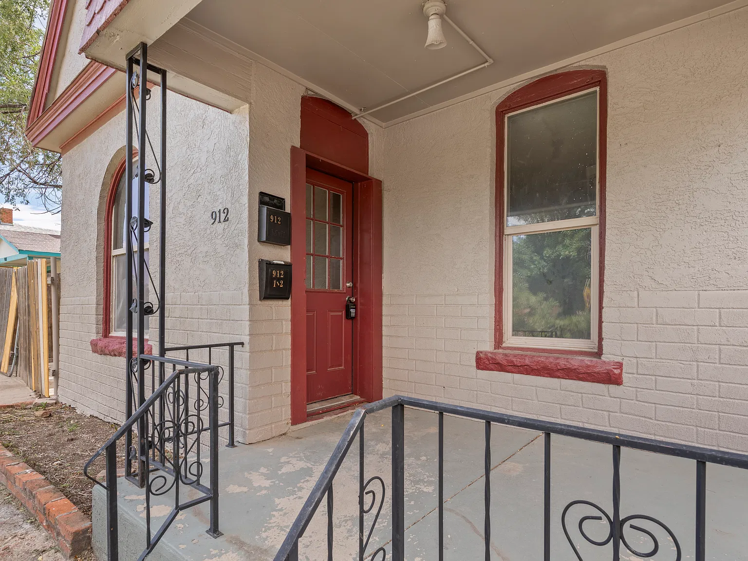 4 bed, 1986 sqft, $1,700 — Photo 3
