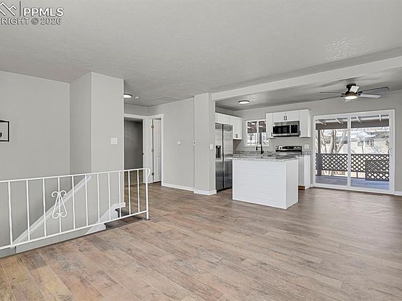 4th image of 3510 Darkwood Pl