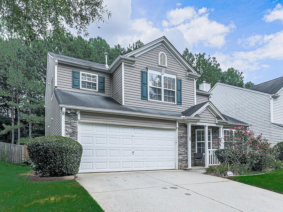 1st image of 162 Village Ct